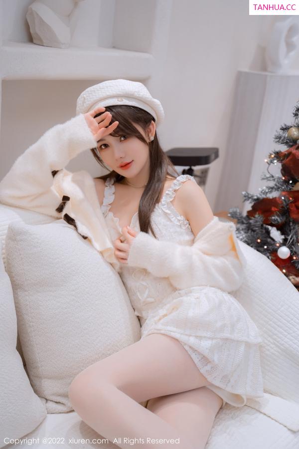 婠婠么  [XiuRen]高清写真图 2022.12.21 No.6025 婠婠么 丝袜美腿第29张图片